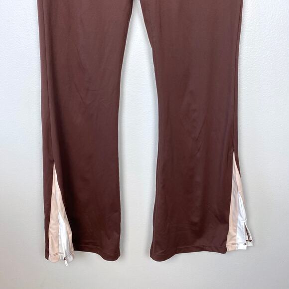 Wilo the Label Brown Flared Leggings Yoga Pants High Rise‎ Multicolor Size Large - Picture 3 of 9